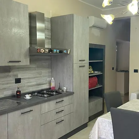 La Maison موندراغوني